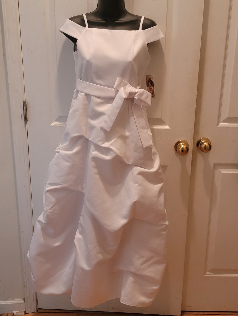NWT Vintage Kid Collection Pinch/Gathered Skirt White Flower Girl Dress, Sz 12